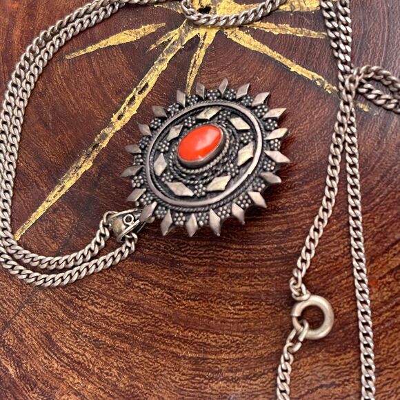 Vintage Carnelian Necklace Gothic Style 935 Sterling Silver whimsygoth - Picture 6 of 7